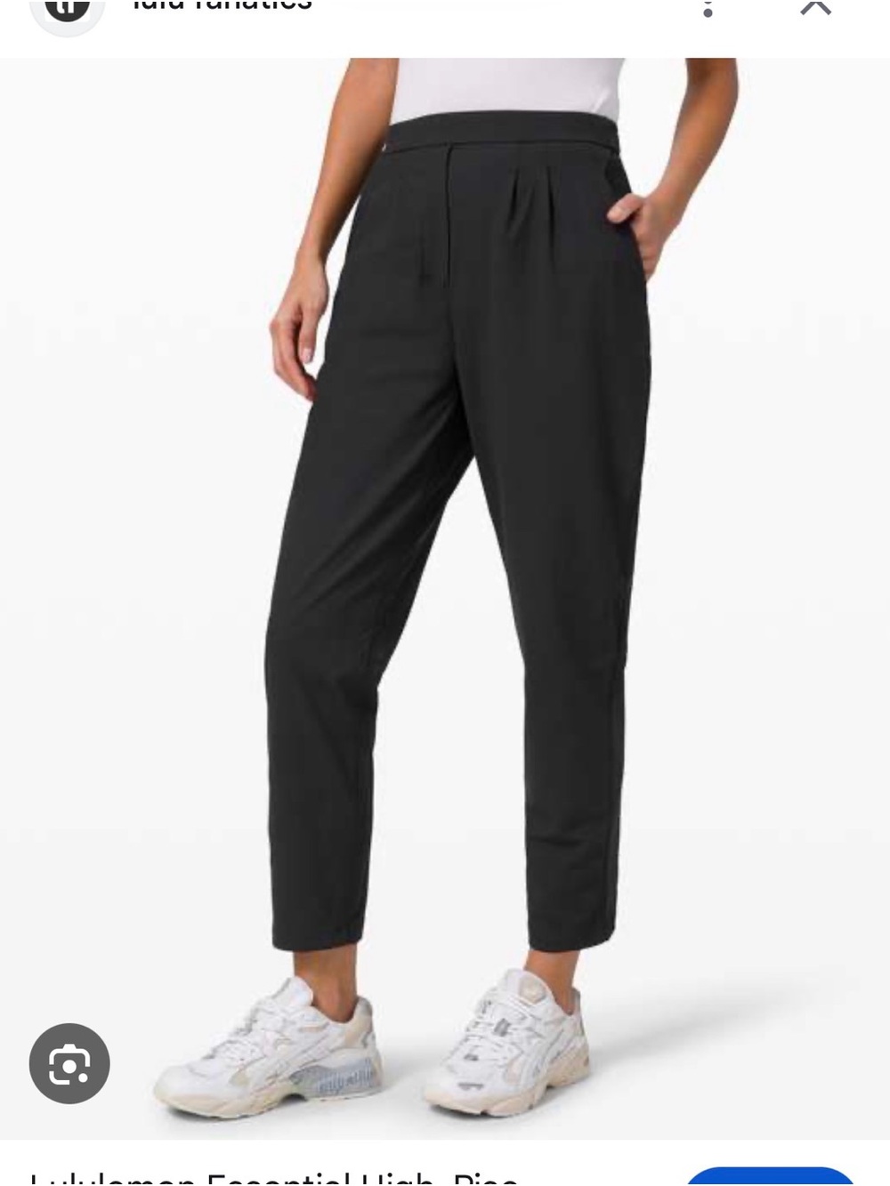 Essential High-Rise Pleated Jogger Pants - Black